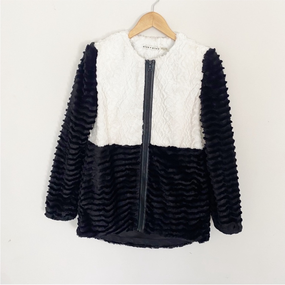 Alice + Olivia Color Block Fuzzy Zip Up Fleece Ja… - image 2